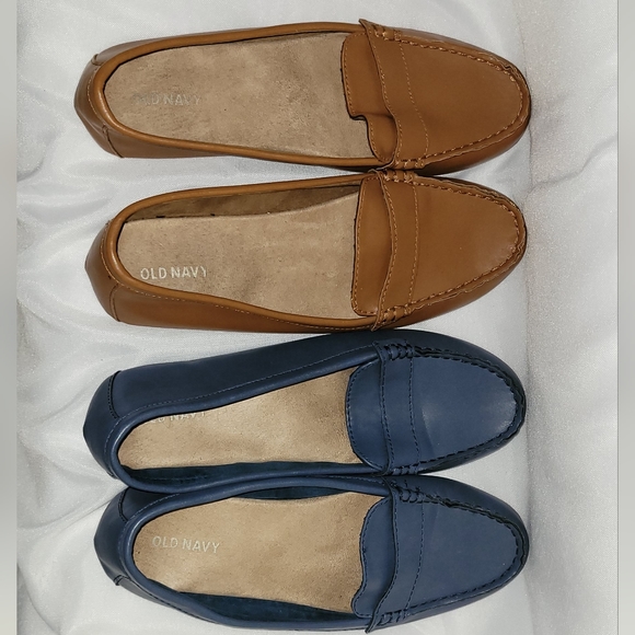 Old Navy Driving Loafers (2 pairs - 1 blue, 1 brown) Womens Size 8 - Picture 1 of 5